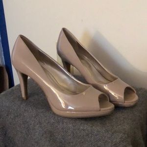 Bandelino open toe 3” heels
